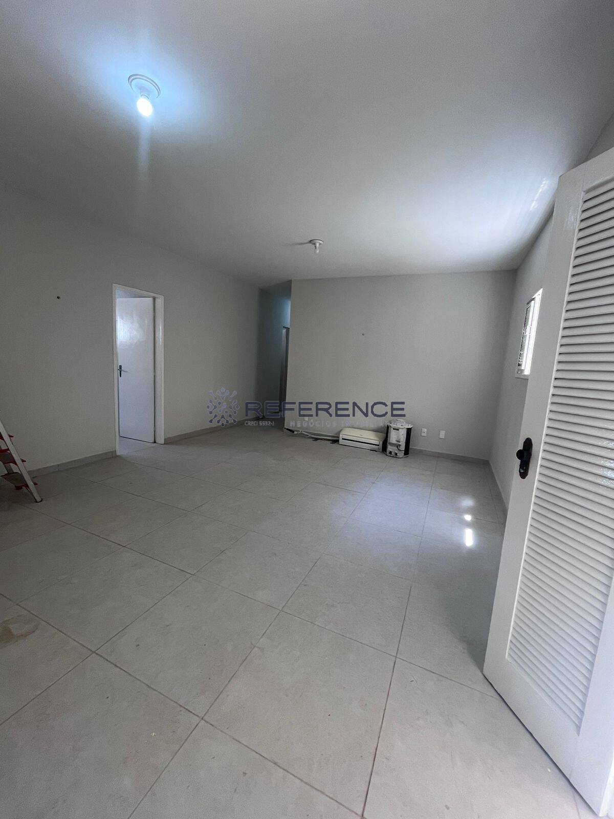 Apartamento para alugar com 3 quartos, 120m² - Foto 1